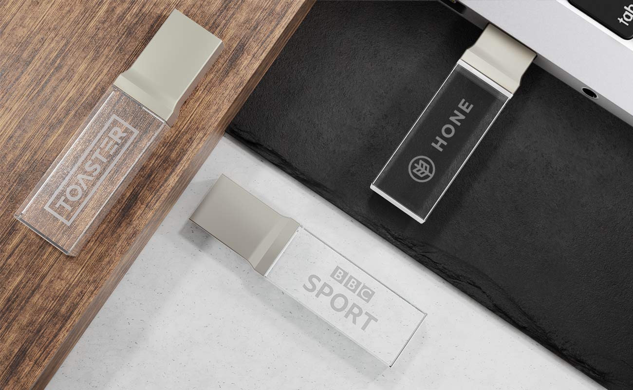 Crystal - Gepersonaliseerde glazen USB sticks gallery thumbnail