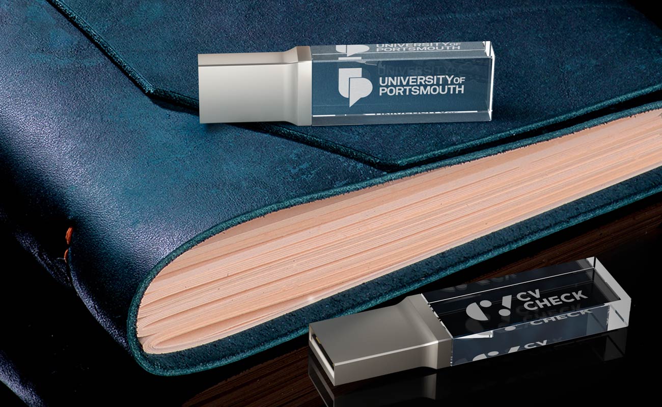 Crystal - Gepersonaliseerde glazen USB stick gallery thumbnail