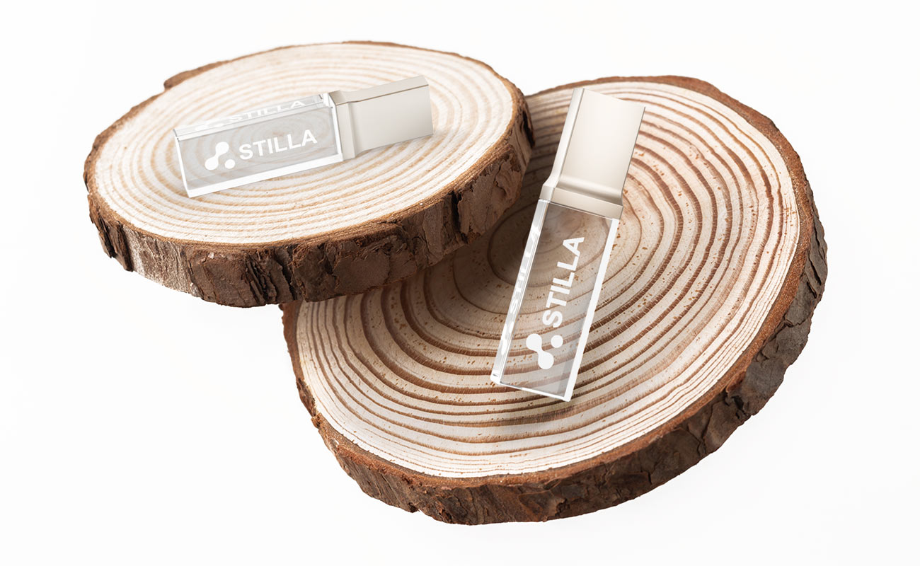 Crystal - Gepersonaliseerde glazen USB sticks gallery thumbnail