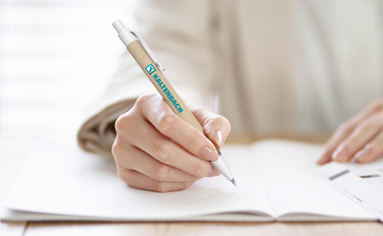 Ditto - Gepersonaliseerde promotionele kartonnen pennen gallery thumbnail