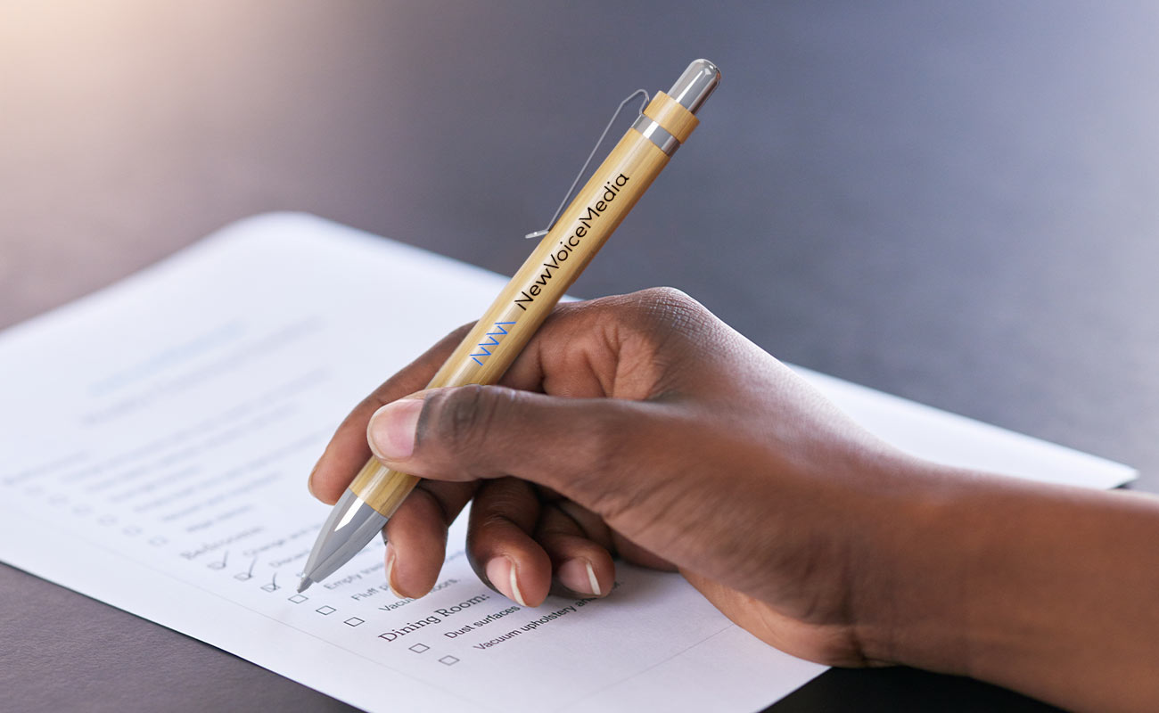 Essence - Bamboe pennen met logo gallery thumbnail