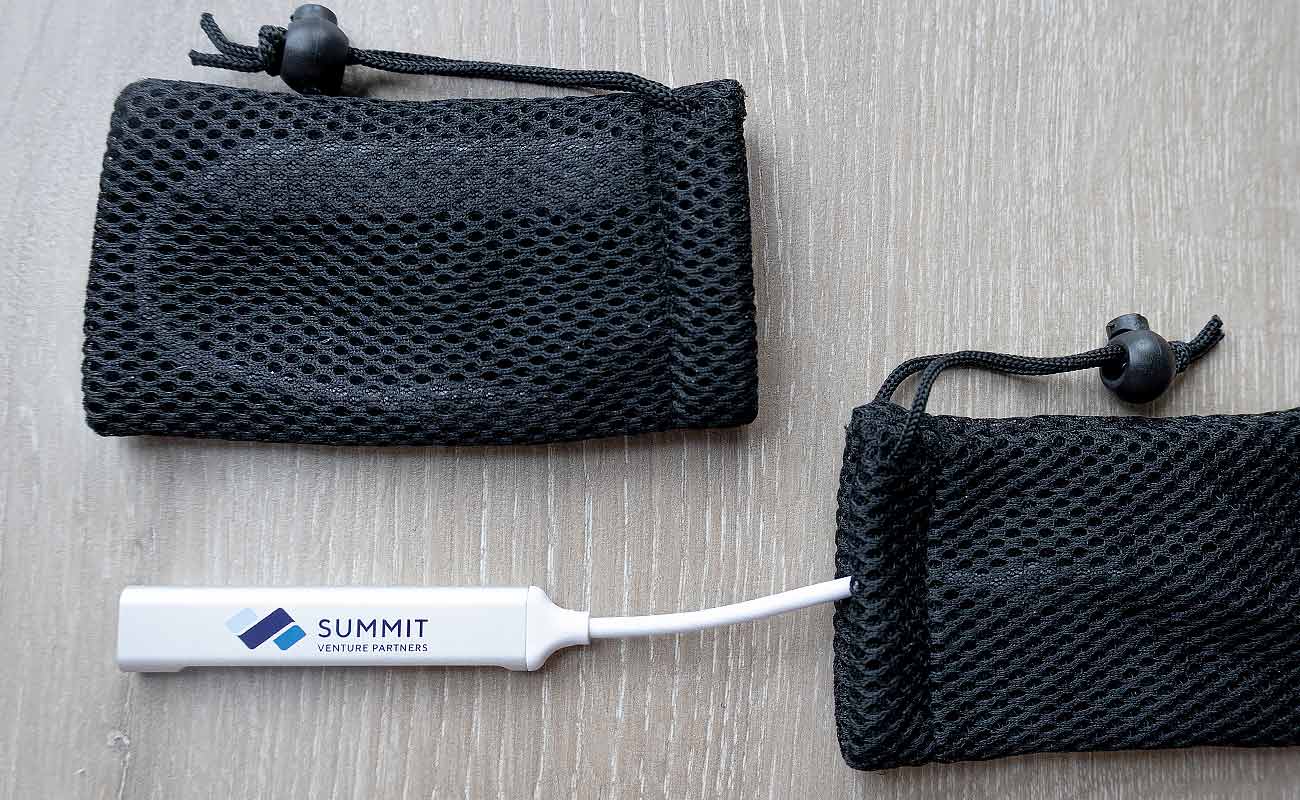 Expand - Gemerkte USB-hub met meerdere aansluitingen gallery thumbnail