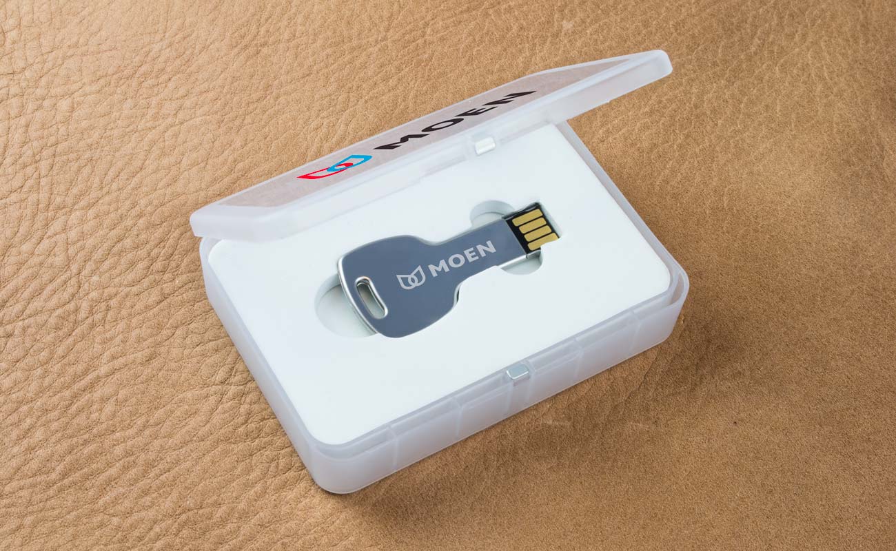 Key - USB Stick Relatiegeschenk gallery thumbnail