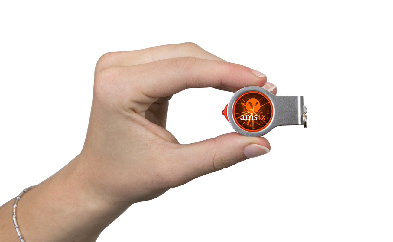 Light - Gepersonaliseerde USB stick met LED lampje gallery thumbnail