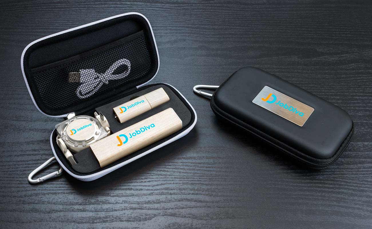 Maple M Merch Pakket