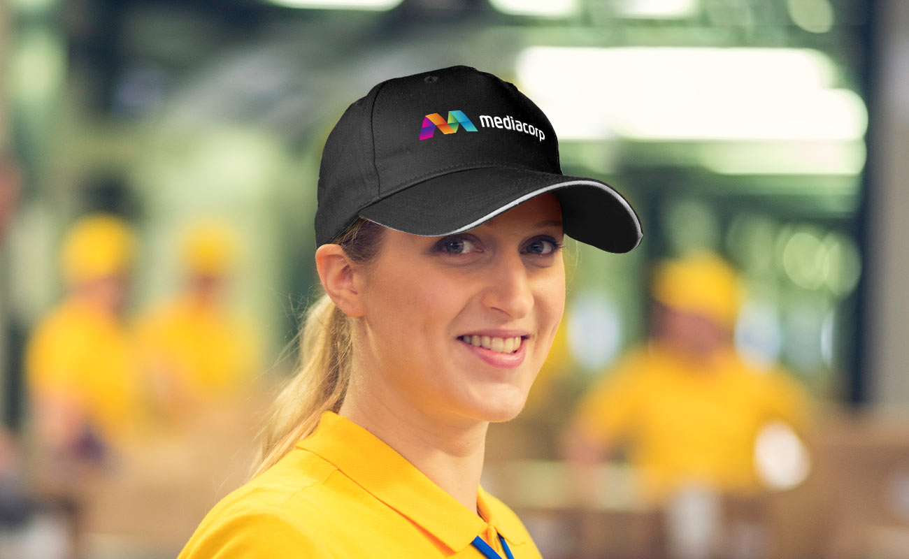 Mode Plus - Custom Caps met Logo gallery thumbnail