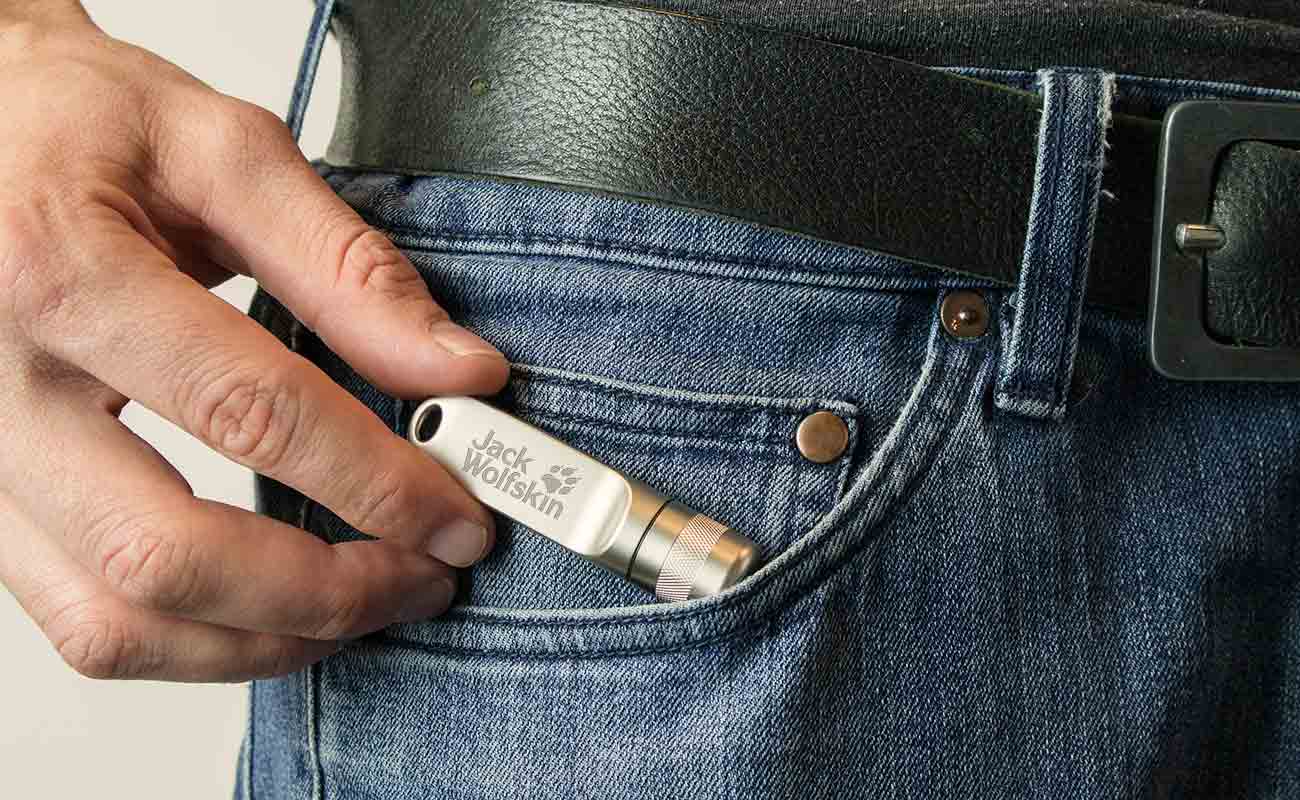 Nox - Gepersonaliseerde waterbestendige USB stick gallery thumbnail